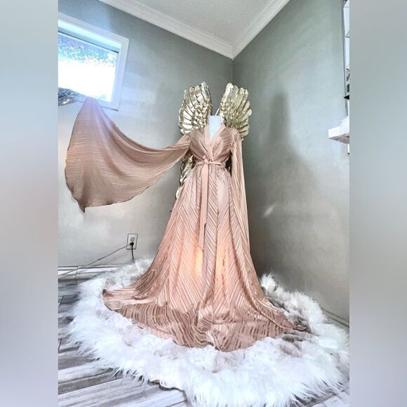 Divine Cover Up - Picture 1 of 11